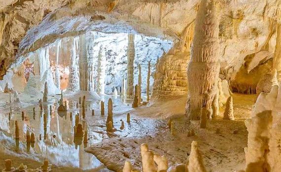 grotte-frasassi